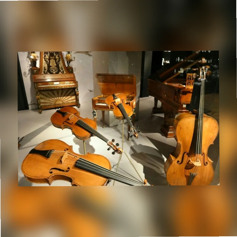 Оценка антикварных музыкальных инструментов