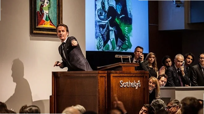 Аукцион антиквариата