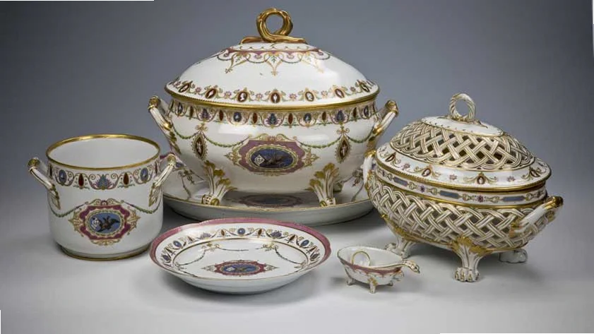 Где продать российский фарфор